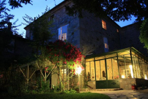 Отель la maison des chartreux  Брив-Шарансак